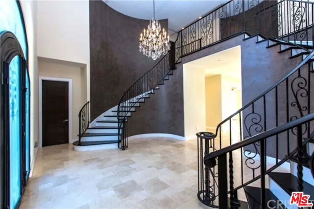 23244 W Paloma Blanca Drive, Malibu, California 90265 home-pic-6