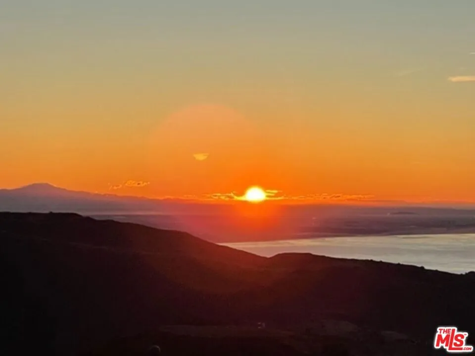 23244 W Paloma Blanca Drive, Malibu, California 90265 home-pic-29