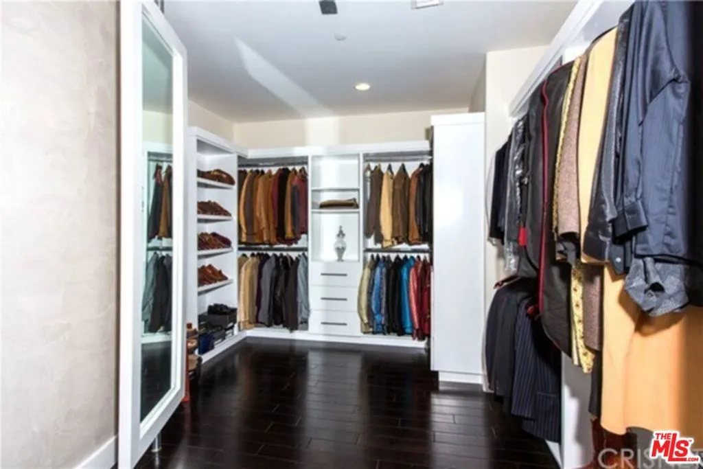 23244 W Paloma Blanca Drive, Malibu, California 90265 home-pic-12