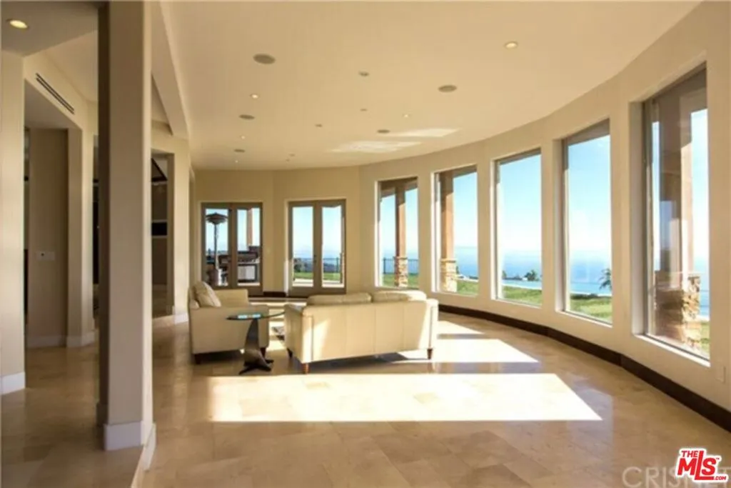23244 W Paloma Blanca Drive, Malibu, California 90265 home-pic-7