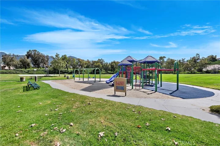 Robinson Ranch HOA amenities.