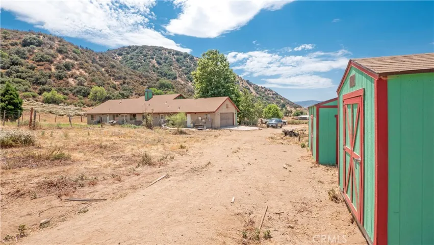 10500 Mias Canyon Road, Banning, California 92220