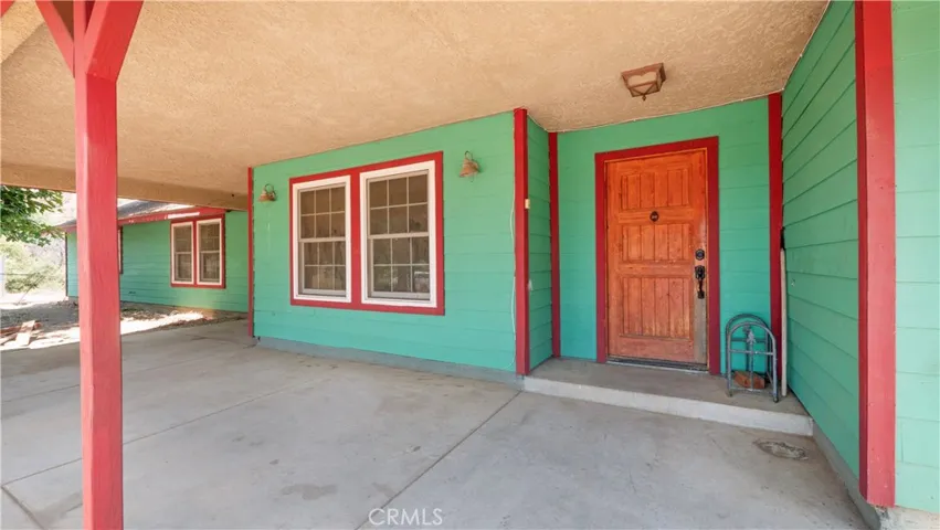 10500 Mias Canyon Road, Banning, California 92220