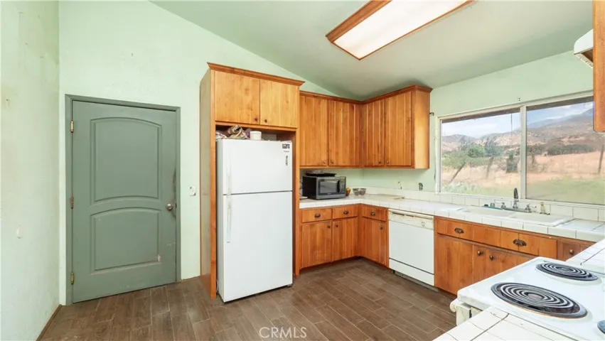 10500 Mias Canyon Road, Banning, California 92220
