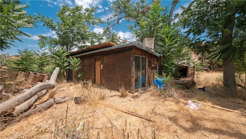 10500 Mias Canyon Road, Banning, California 92220