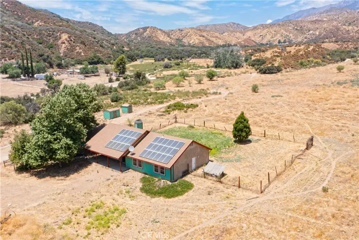 10500 Mias Canyon Road, Banning, California 92220
