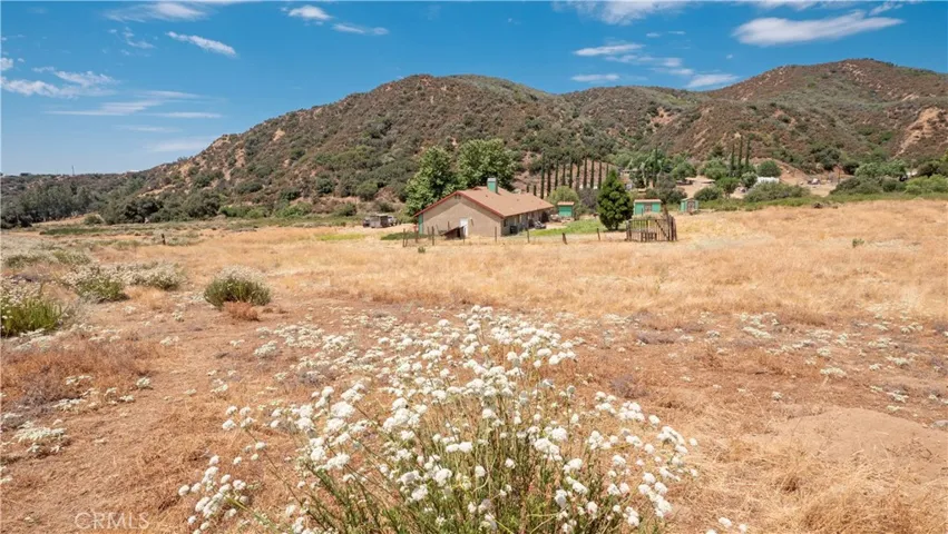10500 Mias Canyon Road, Banning, California 92220