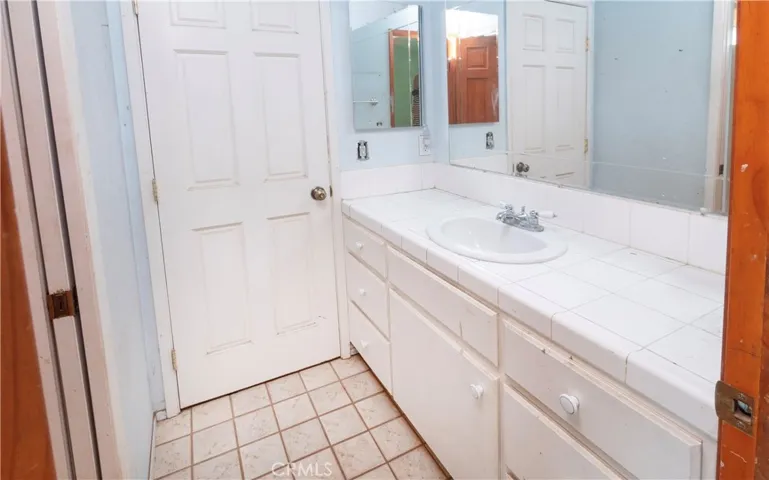 10500 Mias Canyon Road, Banning, California 92220