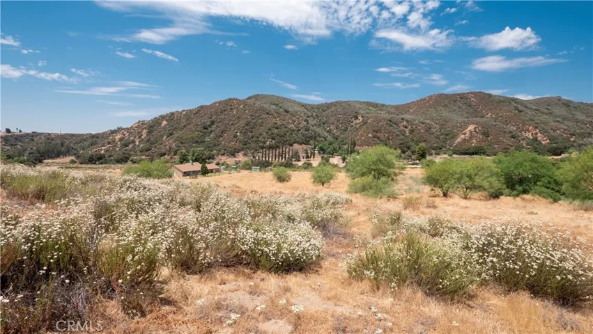 10500 Mias Canyon Road, Banning, California 92220