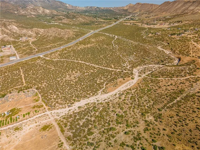 6500 D Us Hwy 138, Phelan, California 92371
