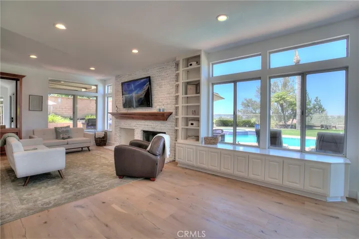 26961 Falling Leaf Drive, Laguna Hills, California 92653