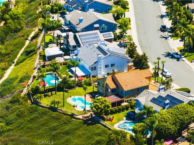26961 Falling Leaf Drive, Laguna Hills, California 92653
