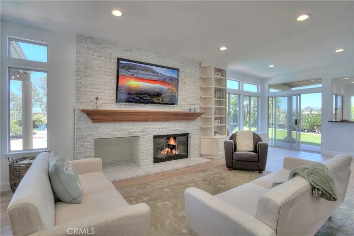26961 Falling Leaf Drive, Laguna Hills, California 92653