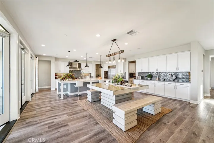 17161 Blue Lake Court, Riverside, California 92503