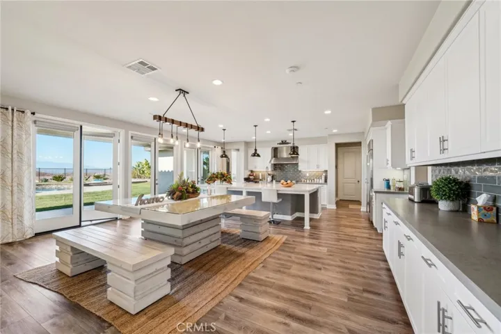 17161 Blue Lake Court, Riverside, California 92503
