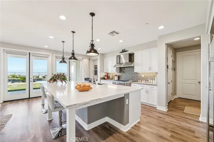 17161 Blue Lake Court, Riverside, California 92503