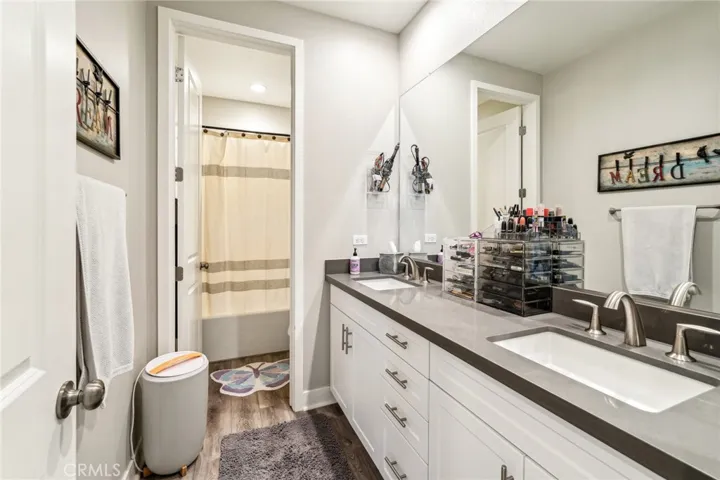 17161 Blue Lake Court, Riverside, California 92503