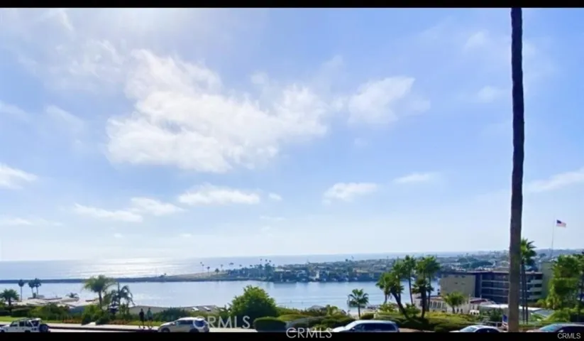 2720 Bayview Drive, Corona Del Mar, California 92625