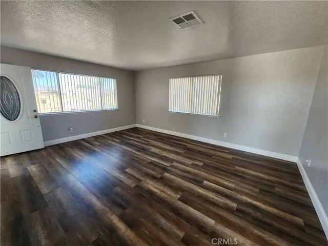 19724 87th Street, California City, California 93505
