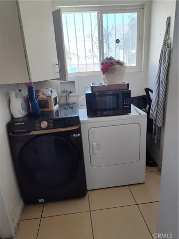 1141 W 89th Street, Los Angeles, California 90044