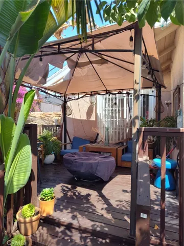 1141 W 89th Street, Los Angeles, California 90044