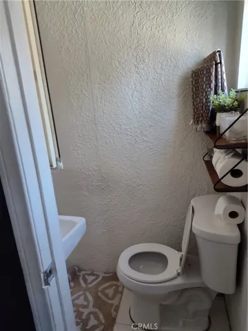 1141 W 89th Street, Los Angeles, California 90044