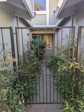 , Oakland, California 94605
