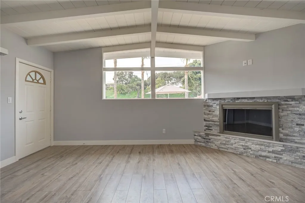 554 Rosecrans Avenue, Manhattan Beach, California 90266 home-pic-9