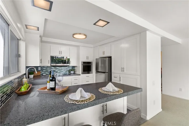 32724 Coastsite Drive 206, Rancho Palos Verdes, California 90275