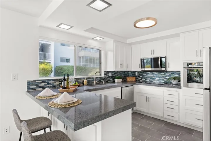 32724 Coastsite Drive 206, Rancho Palos Verdes, California 90275