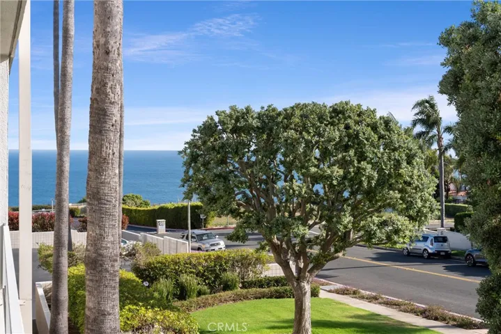 32724 Coastsite Drive 206, Rancho Palos Verdes, California 90275