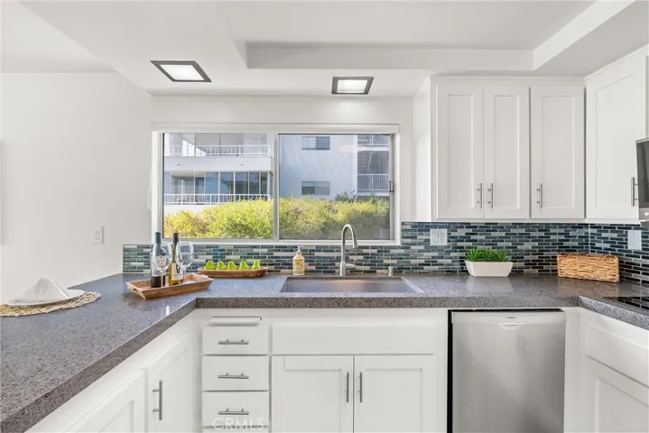 32724 Coastsite Drive 206, Rancho Palos Verdes, California 90275