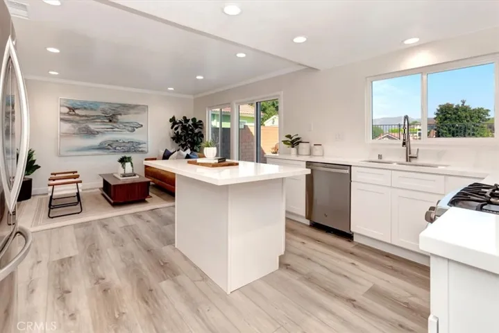 258 S Raspberry Lane, Anaheim Hills, California 92808