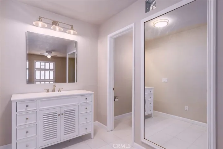 531 Hazel Drive, Corona Del Mar, California 92625