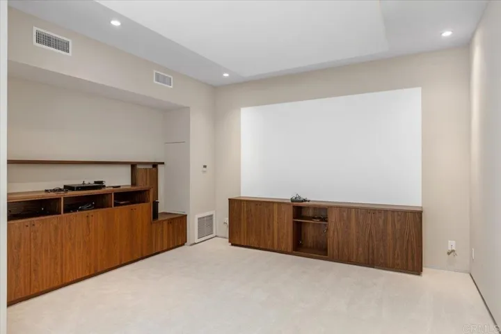 4833 Altito Way, La Mesa, California 91941