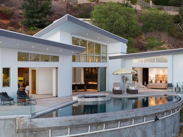4833 Altito Way, La Mesa, California 91941
