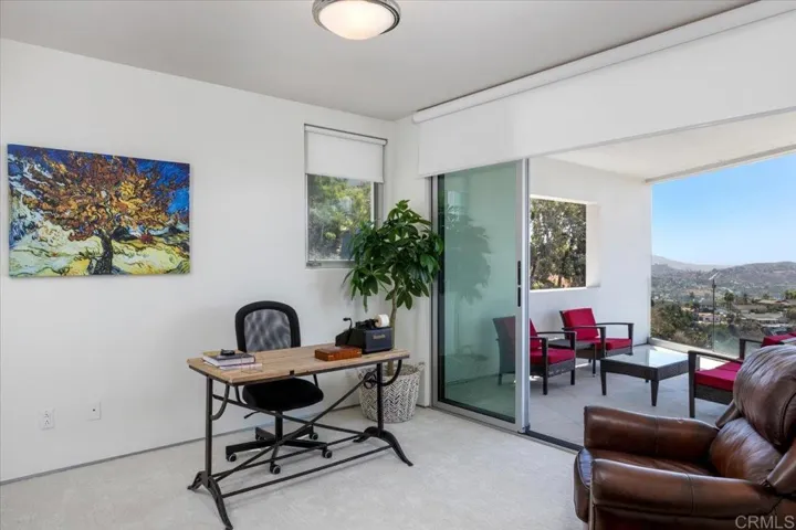 4833 Altito Way, La Mesa, California 91941