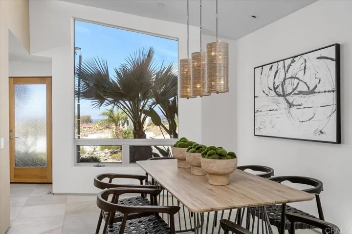 4833 Altito Way, La Mesa, California 91941