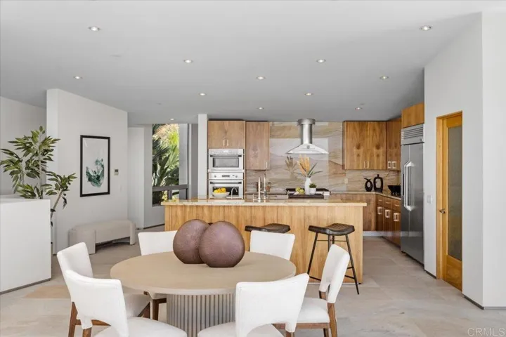 4833 Altito Way, La Mesa, California 91941