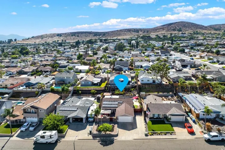 10132 Ashdale Lane, Santee, California 92071