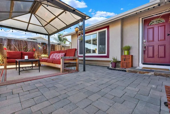 10132 Ashdale Lane, Santee, California 92071