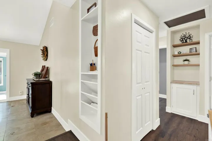 10132 Ashdale Lane, Santee, California 92071