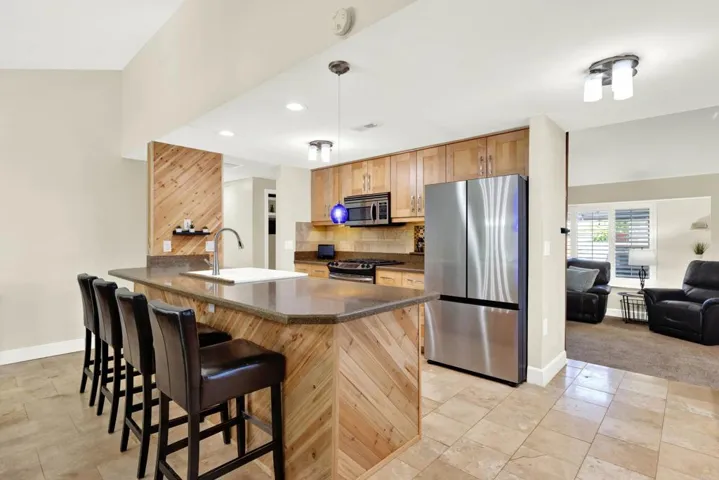 10132 Ashdale Lane, Santee, California 92071
