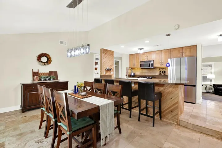 10132 Ashdale Lane, Santee, California 92071