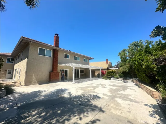 18934 Mount Cimarron Street, Huntington Beach, California 92708