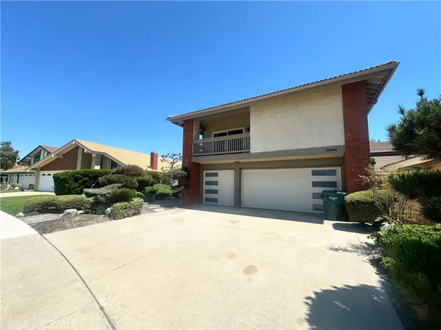 18934 Mount Cimarron Street, Huntington Beach, California 92708