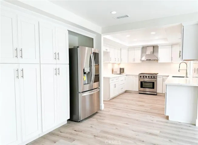 18934 Mount Cimarron Street, Huntington Beach, California 92708