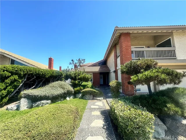 18934 Mount Cimarron Street, Huntington Beach, California 92708