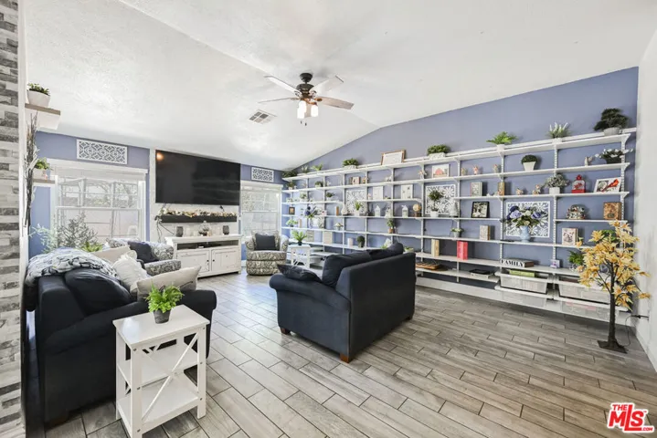 517 Junebug Place, Henderson, Nevada 89015