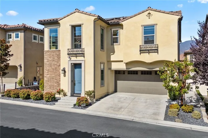 Beautiful curb appeal situated on a cul de sac street.